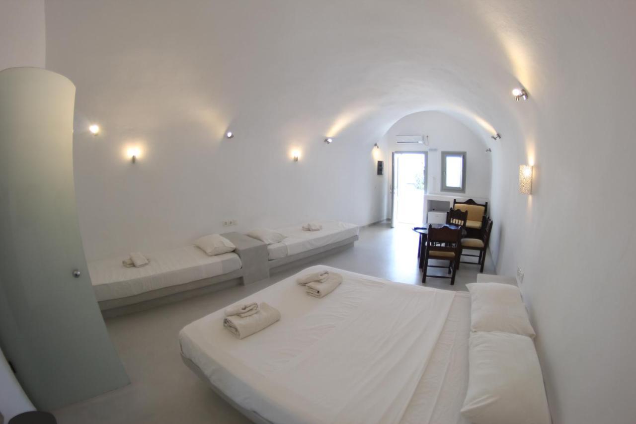Calm Center Rooms Fíra Kültér fotó